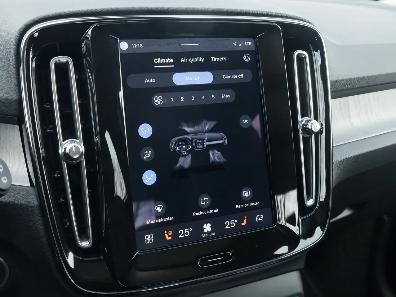 Volvo XC40 снимка Volvo XC40