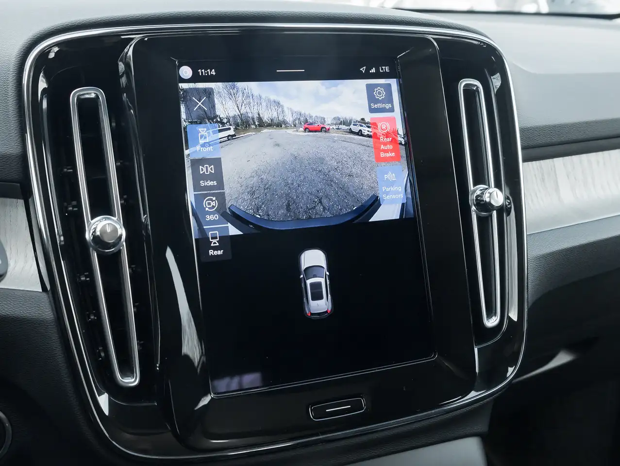 Volvo XC40 снимка Volvo XC40