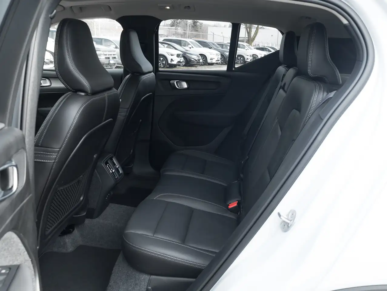Volvo XC40 снимка Volvo XC40