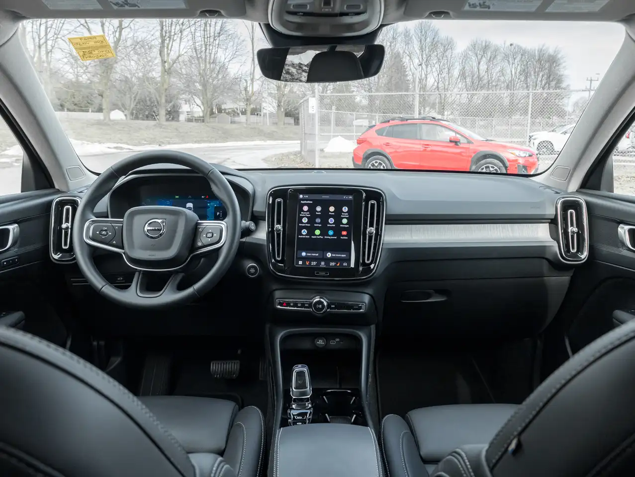 Volvo XC40 снимка Volvo XC40