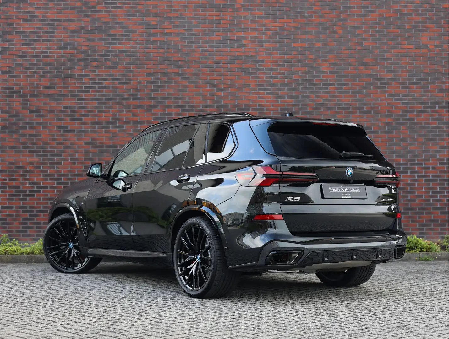 BMW X5 50e xDrive | volleder - M Sport Pro - Bow&Wil Zwart - 2