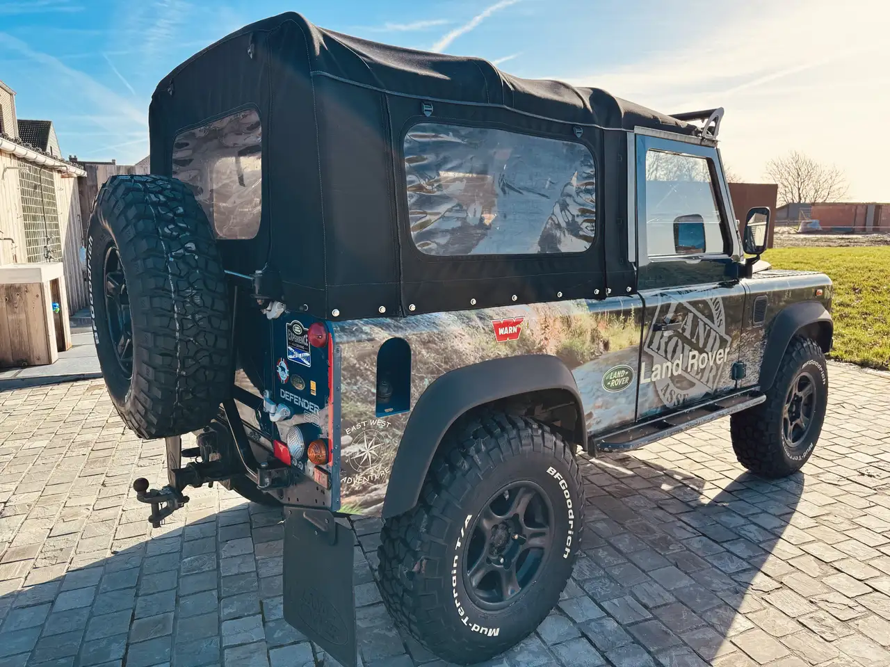 Land Rover Defender