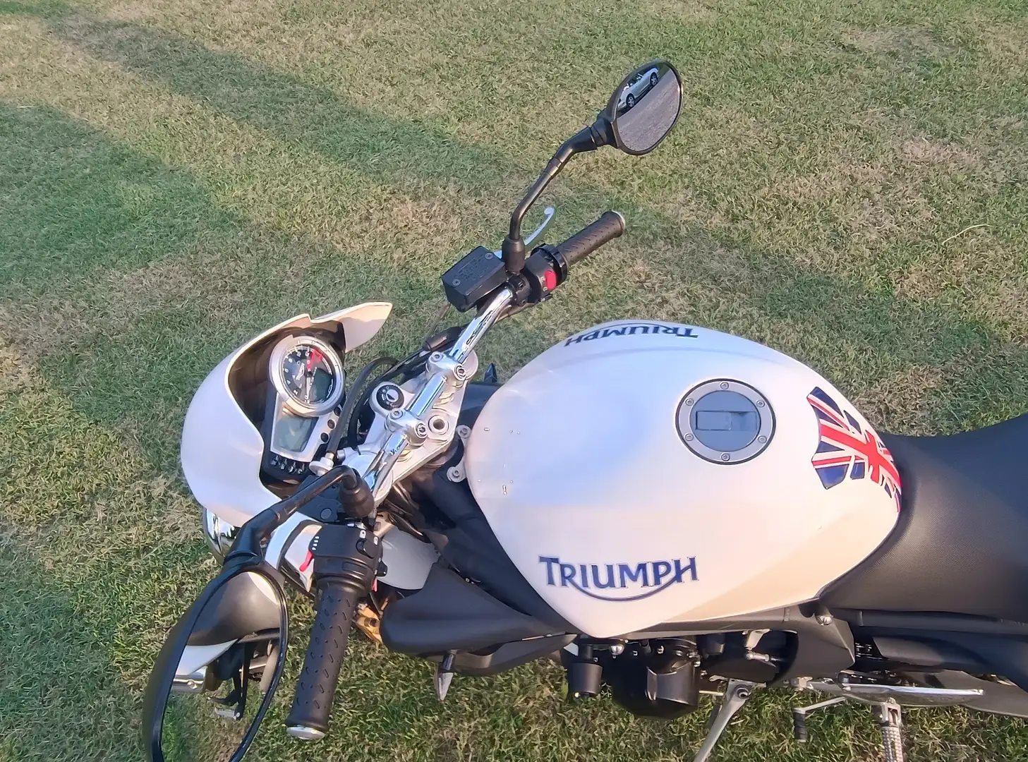 Triumph Street Triple 675 Weiß - 1