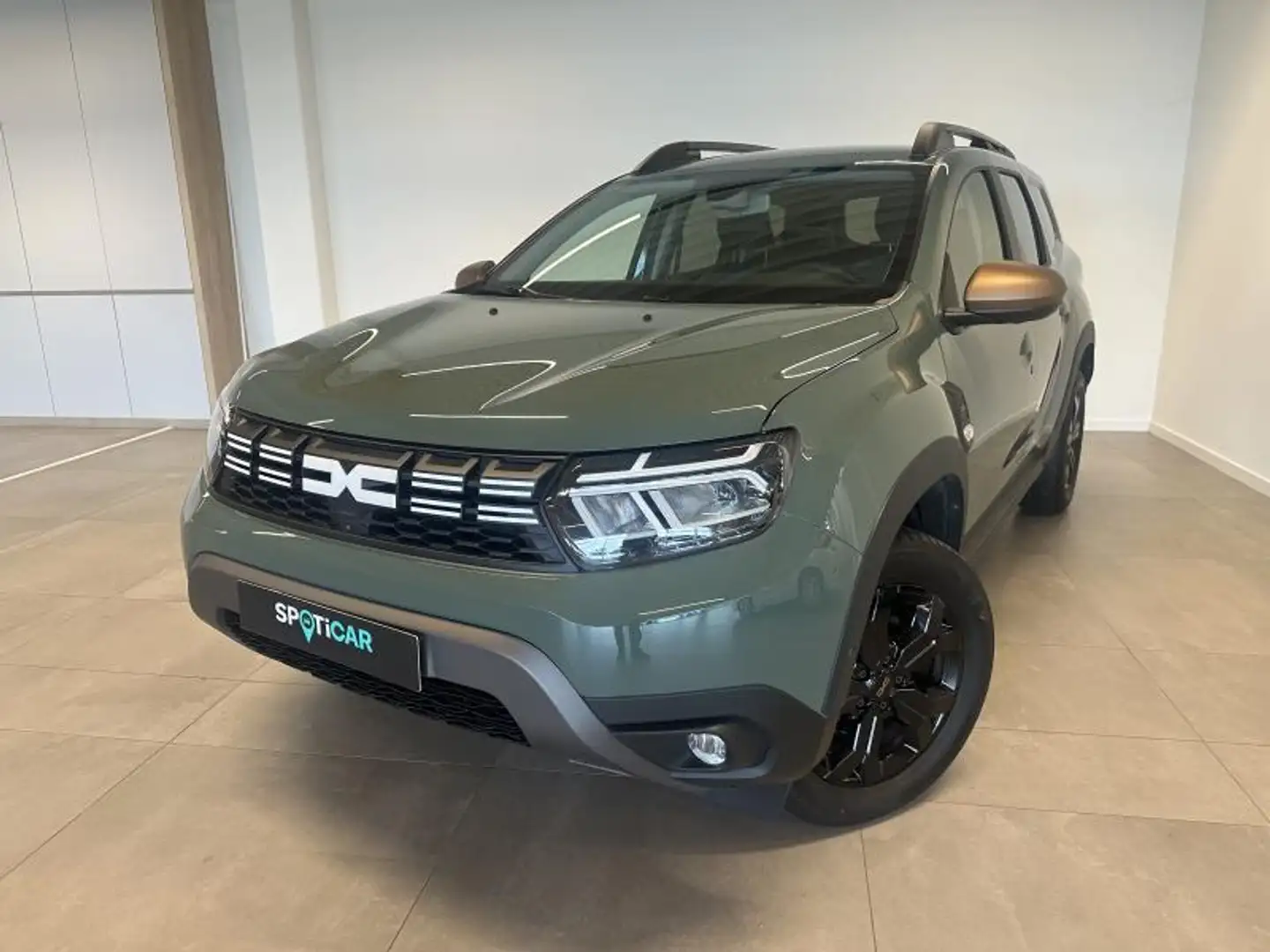 Dacia Duster EXTREME 1.3 BENZINE 130 Grigio - 1