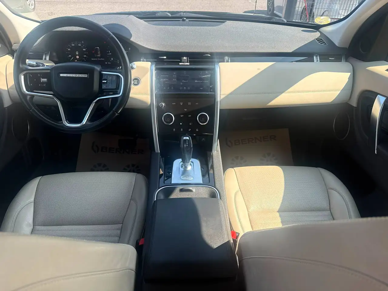 Land Rover Discovery Sport 2.0 TD4 MHEV 4WD D165 / CUIR / PANO / CARPLAY /, миниатюра 11