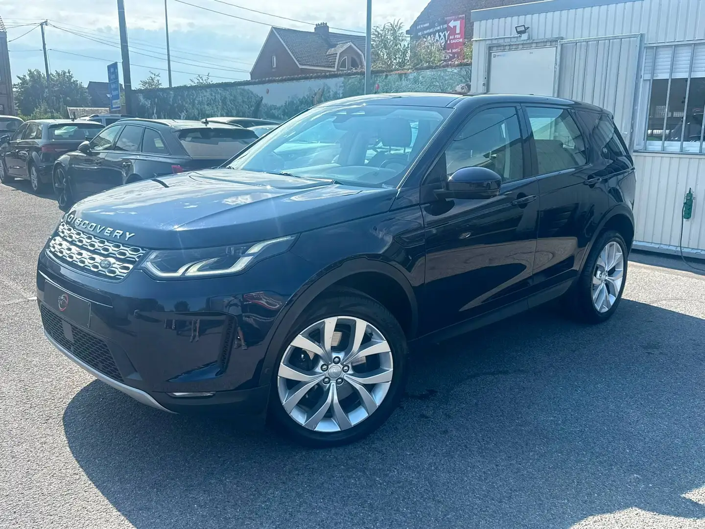 Land Rover Discovery Sport Discovery Sport 2.0 TD4 MHEV 4WD D165 / CUIR / PANO / CARPLAY / CAMERA Blau - 1