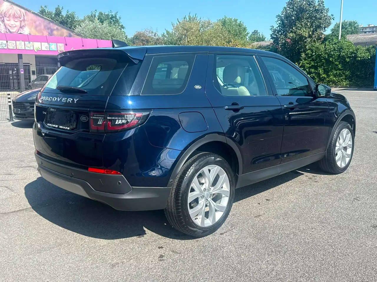 Land Rover Discovery Sport 2.0 TD4 MHEV 4WD D165 / CUIR / PANO / CARPLAY /, миниатюра 5
