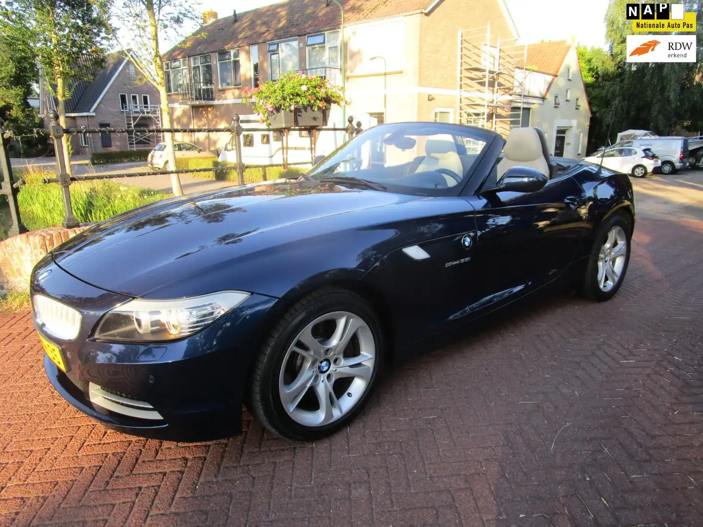 BMW Z4 Roadster SDrive 35i automaat leer,navi, nieuwstaat Blauw - 1