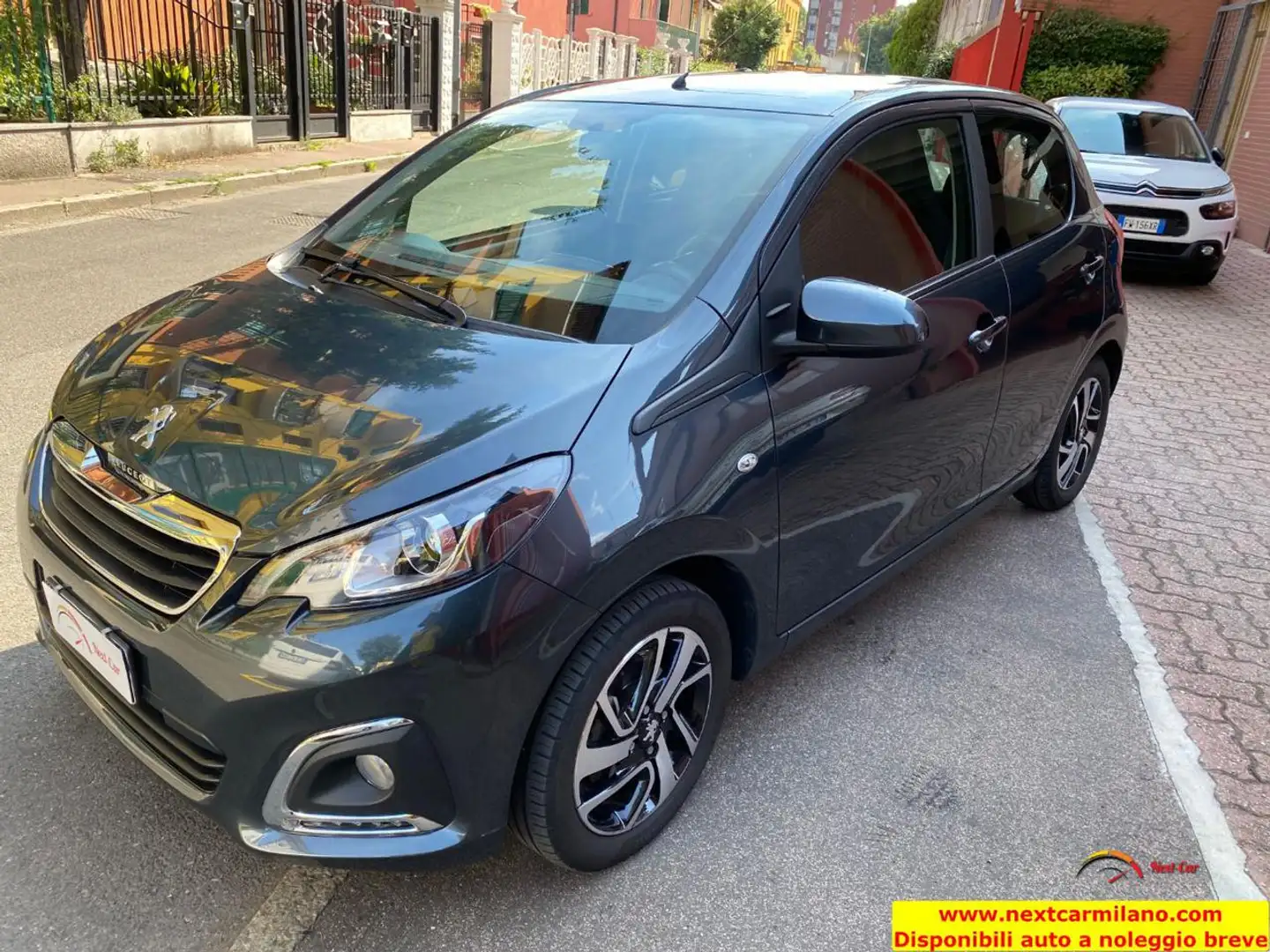 Peugeot 108 VTi 72 5 porte Allure Grigio - 1