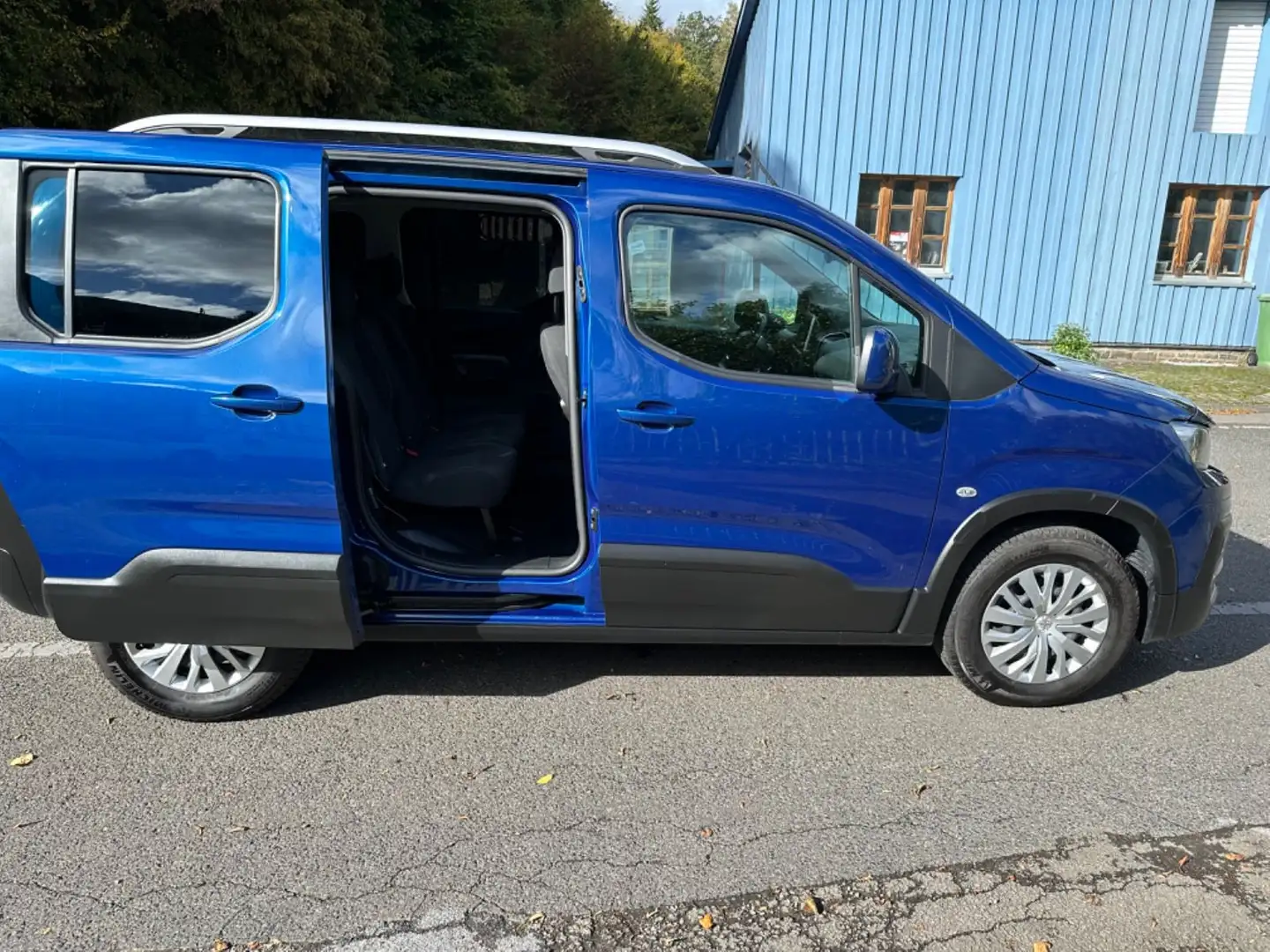 Peugeot Rifter Allure L1 NaviPdcGarantiGarantiKlima5Sitz Синій - 2