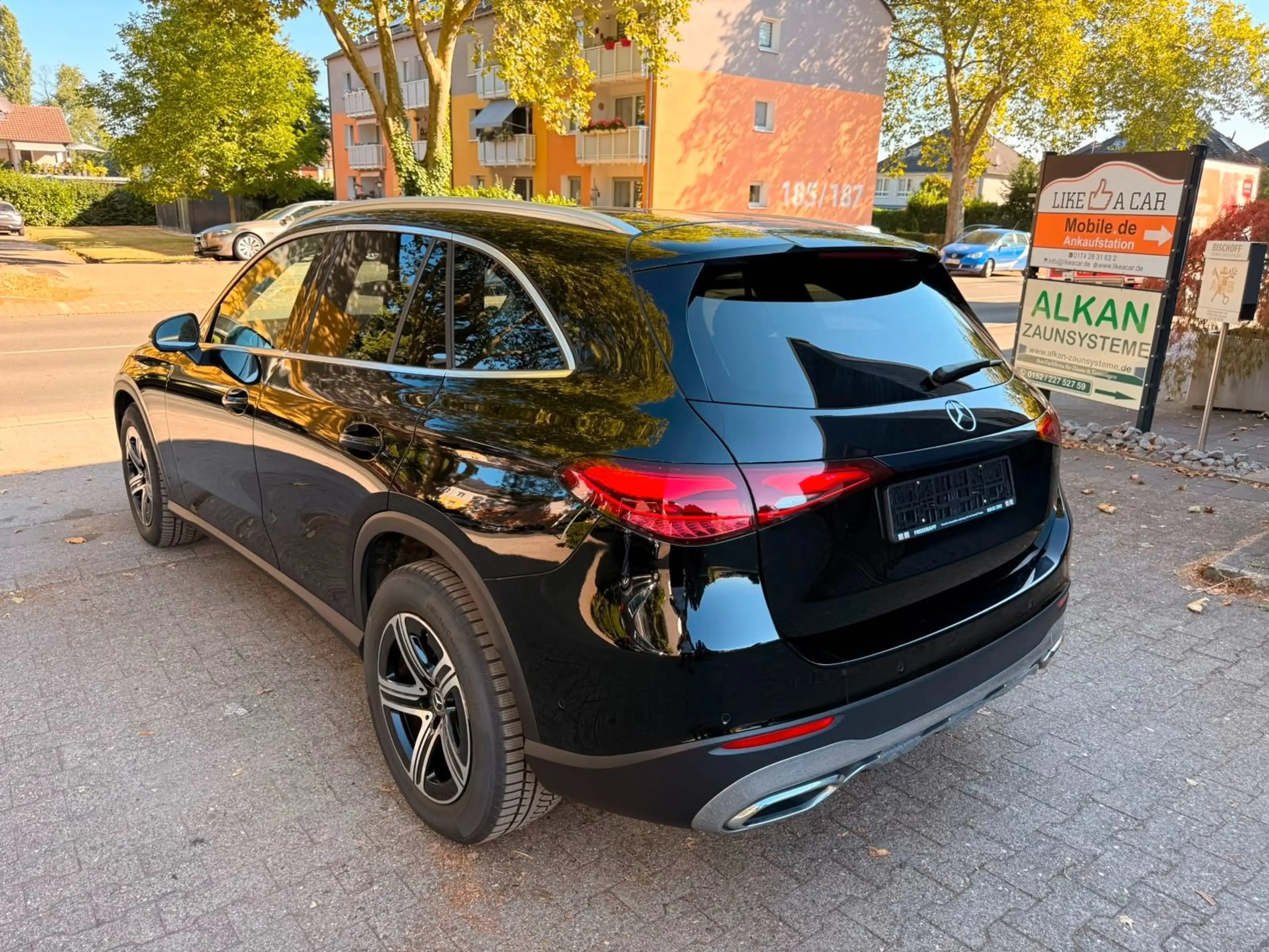 Mercedes-Benz GLC 220 d 4M AVANTGARDE LED/KAMERA/NAVI — photo 3