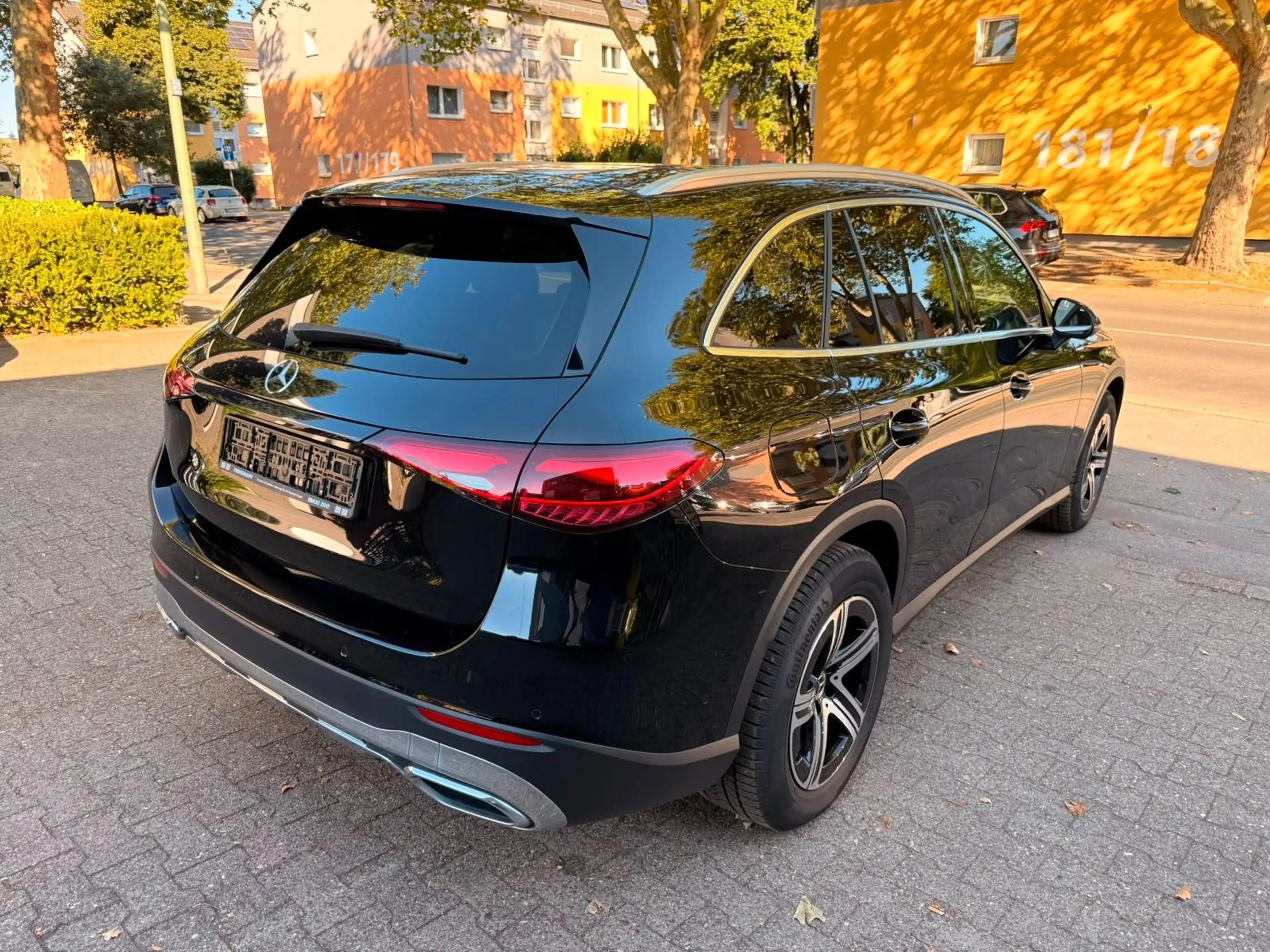 Mercedes-Benz GLC 220 d 4M AVANTGARDE LED/KAMERA/NAVI — photo 6