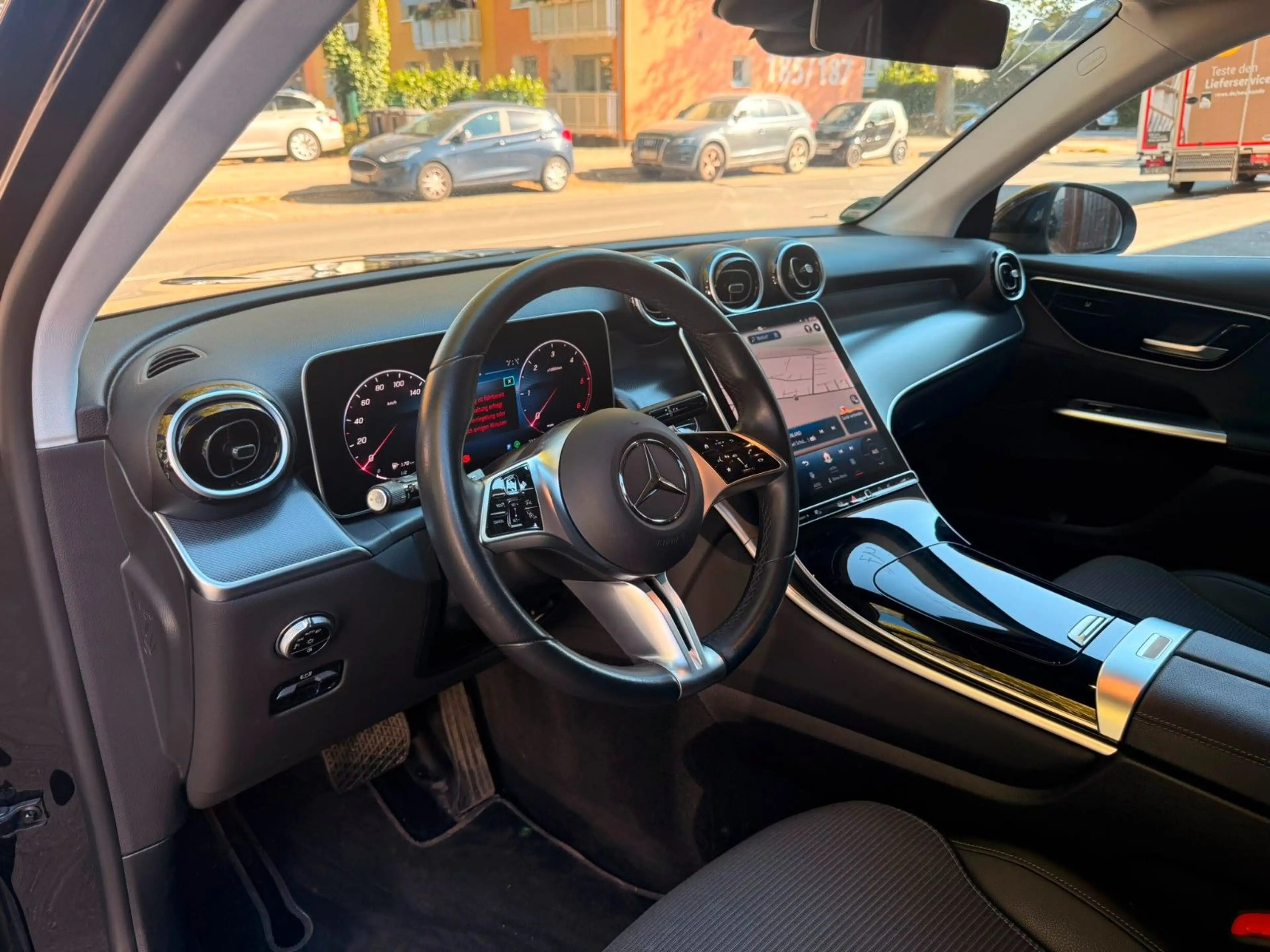 Mercedes-Benz GLC 220 d 4M AVANTGARDE LED/KAMERA/NAVI — photo 10