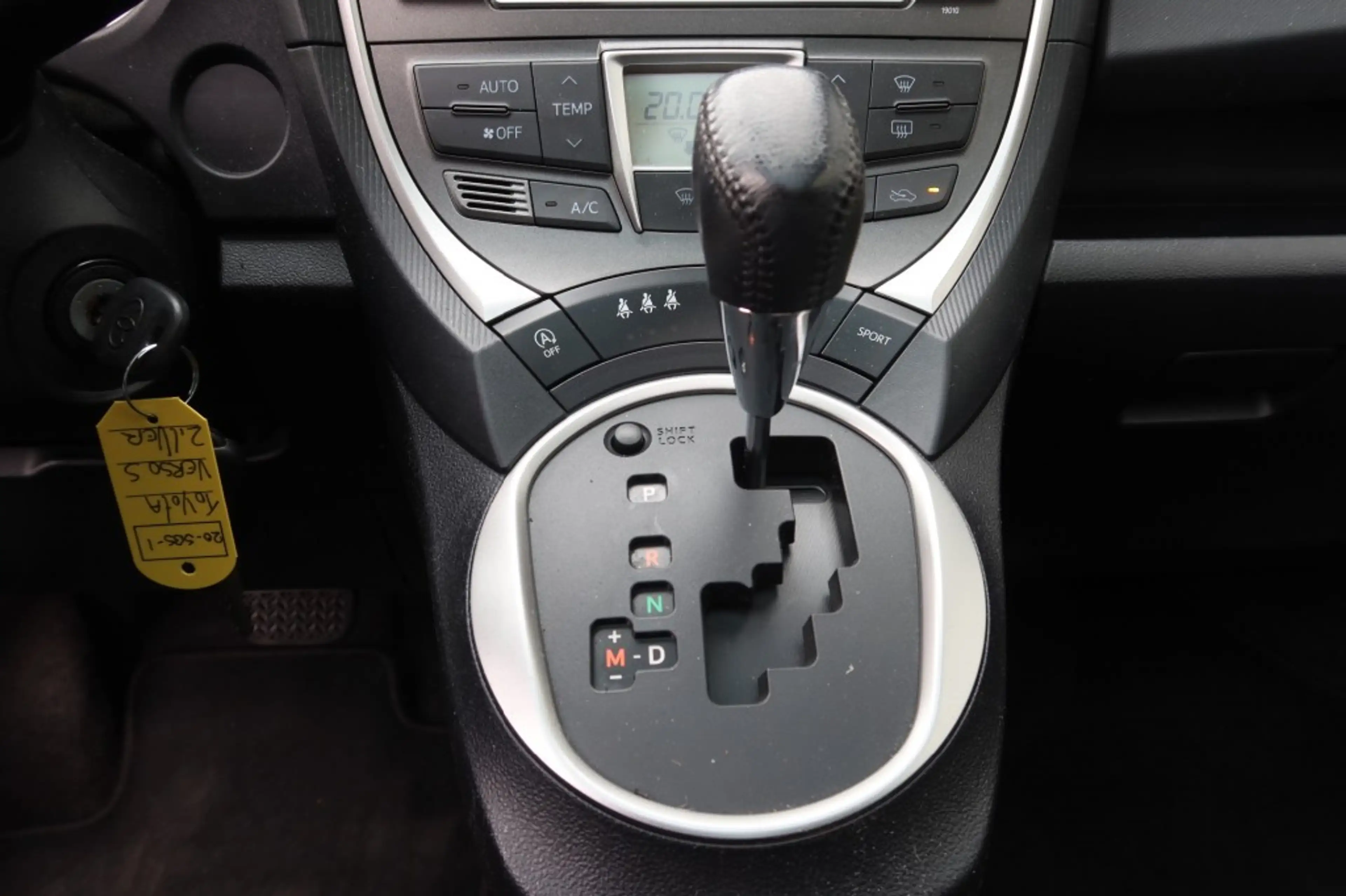 Toyota Verso-S 1.3 VVT-i Aspiration AUTOMAAT Clima, Cruise,camera — photo 12