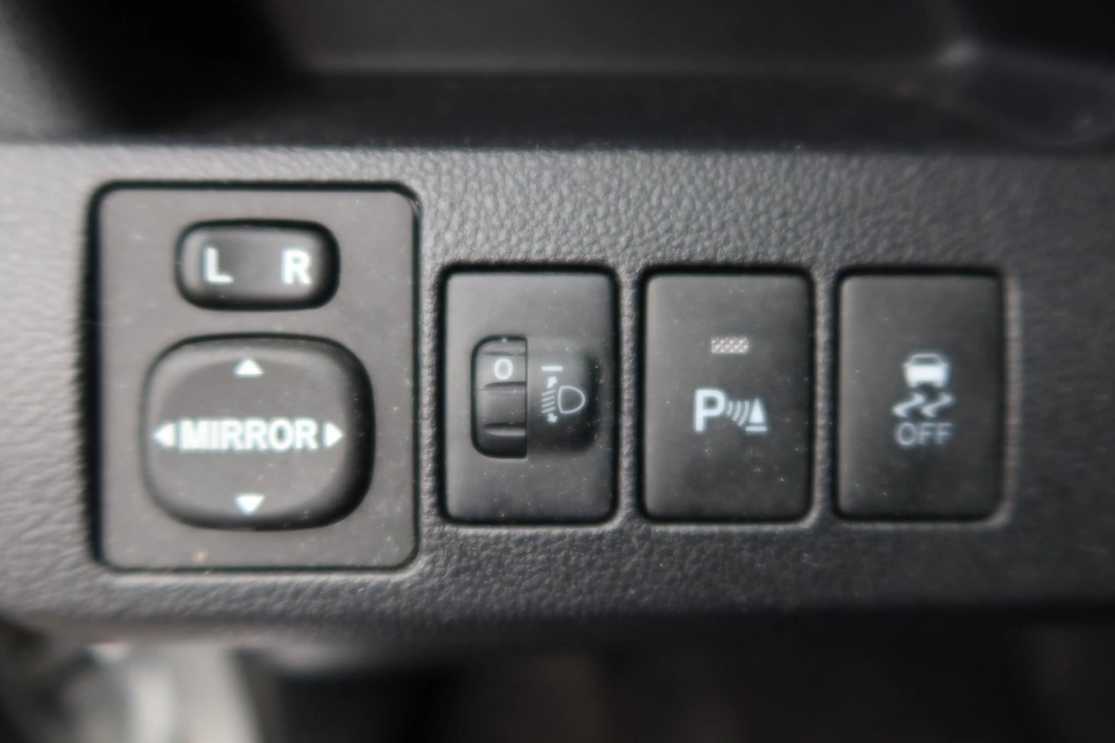 Toyota Verso-S 1.3 VVT-i Aspiration AUTOMAAT Clima, Cruise,camera — photo 14