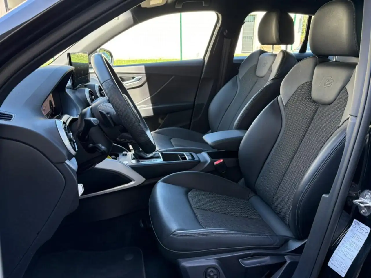 Audi Q2 35 TDI S tronic S line Edition NAVI MATRIX 19, миниатюра 8