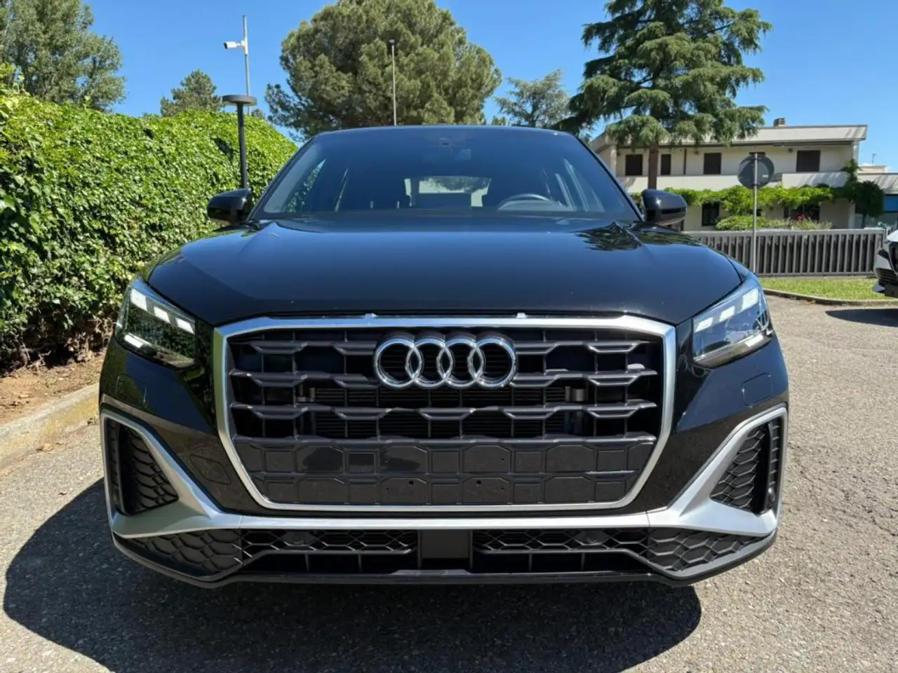 Audi Q2 35 TDI S tronic S line Edition NAVI MATRIX 19, миниатюра 2