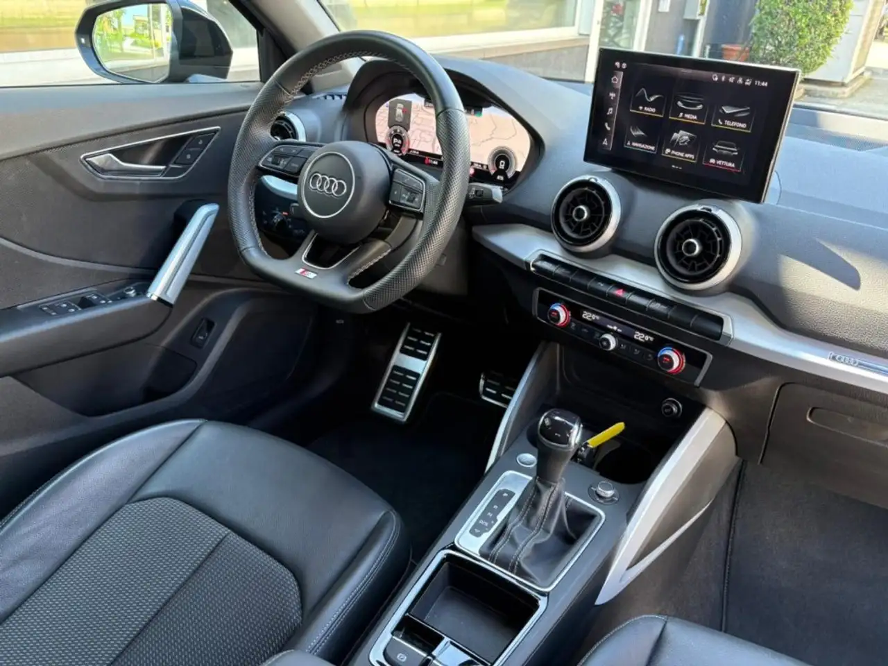 Audi Q2 35 TDI S tronic S line Edition NAVI MATRIX 19, миниатюра 10
