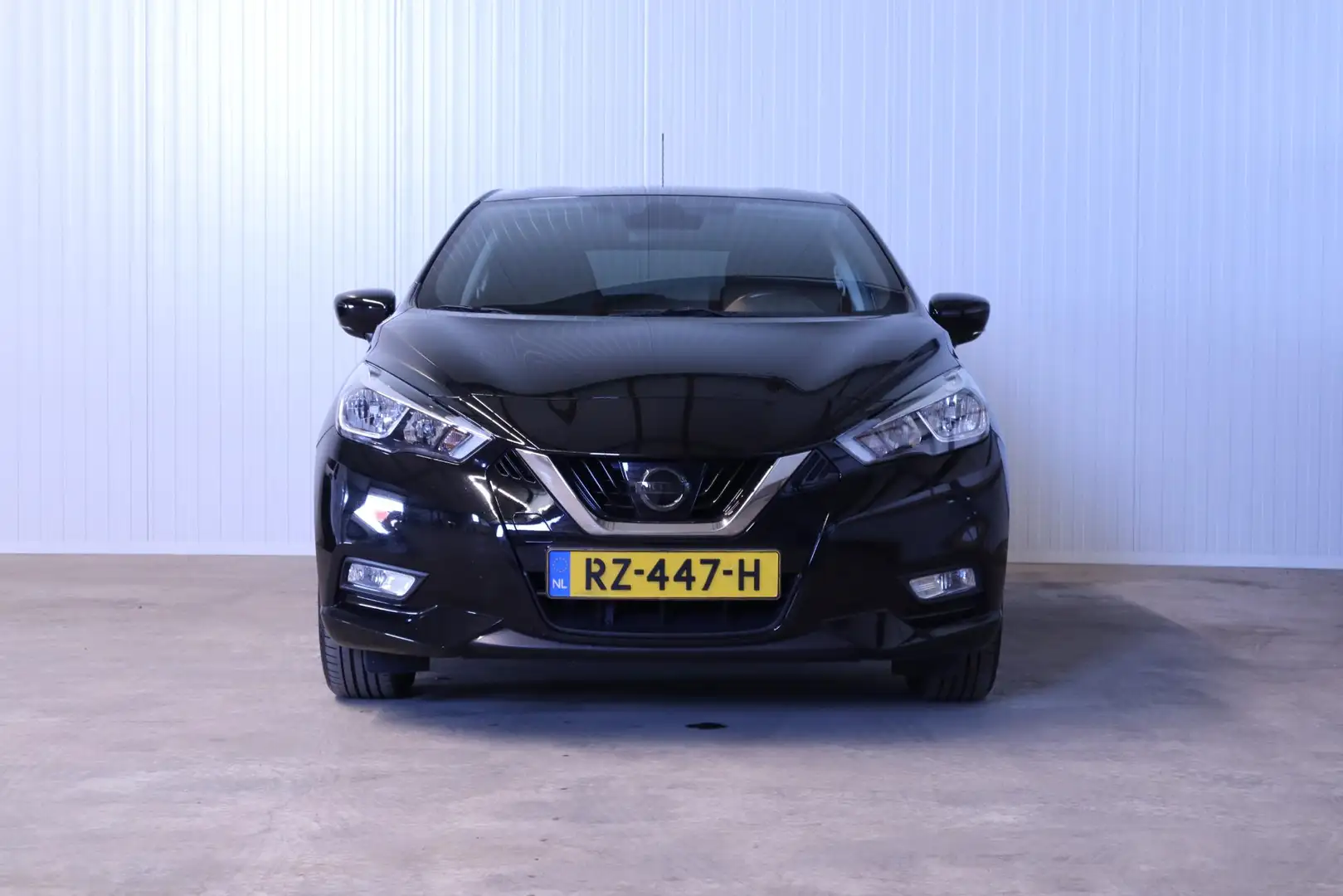 Nissan Micra 0.9 IG-T N-Connecta CRUISE - PDC - CAM - LMV Zwart - 2
