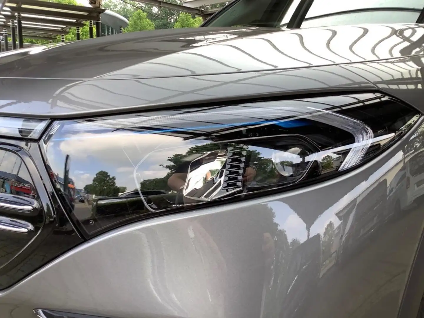 Mercedes-Benz EQB 300 4MATIC +Memory+AMG+MBUX+PANO+KAMERA+360° Grau - 2