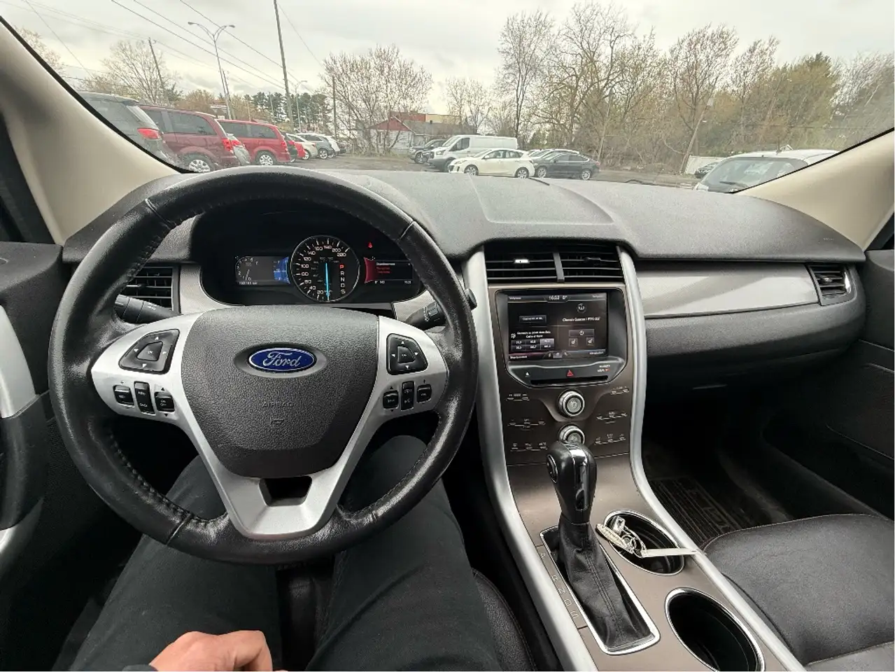 Ford Edge снимка Ford Edge
