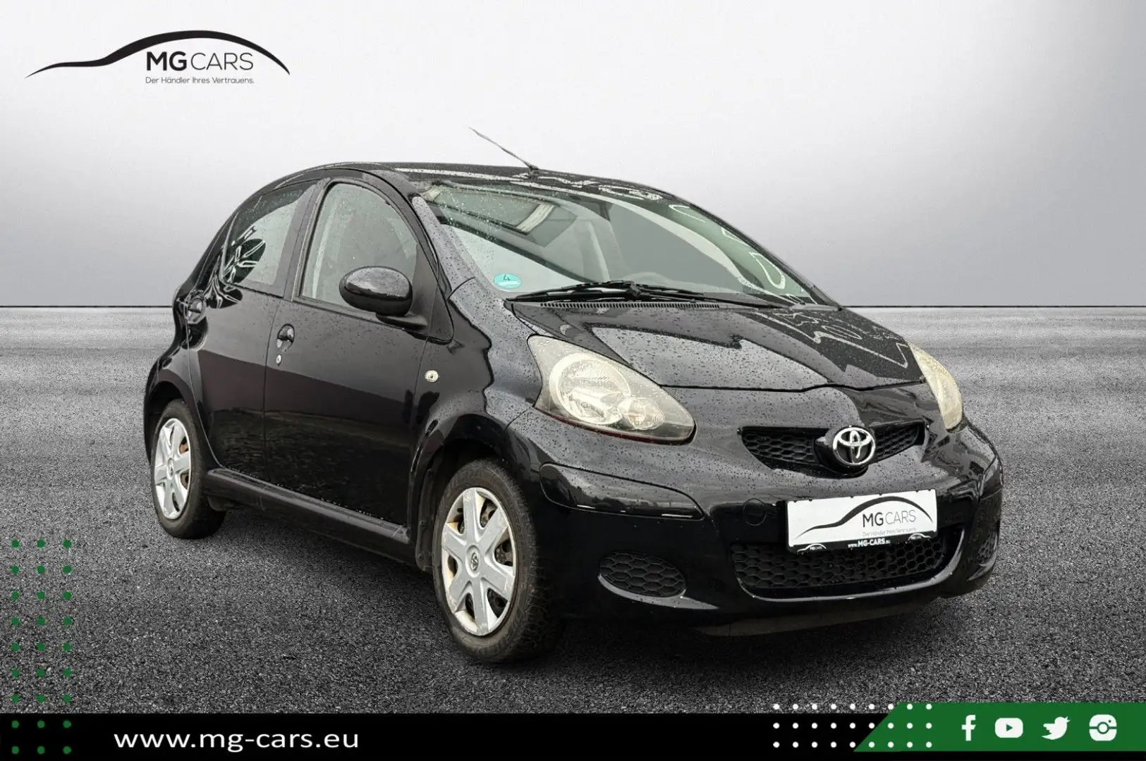 Toyota Sonstige Aygo~4-Türer~Klima~Servo~Tüv Neu! Schwarz - 1