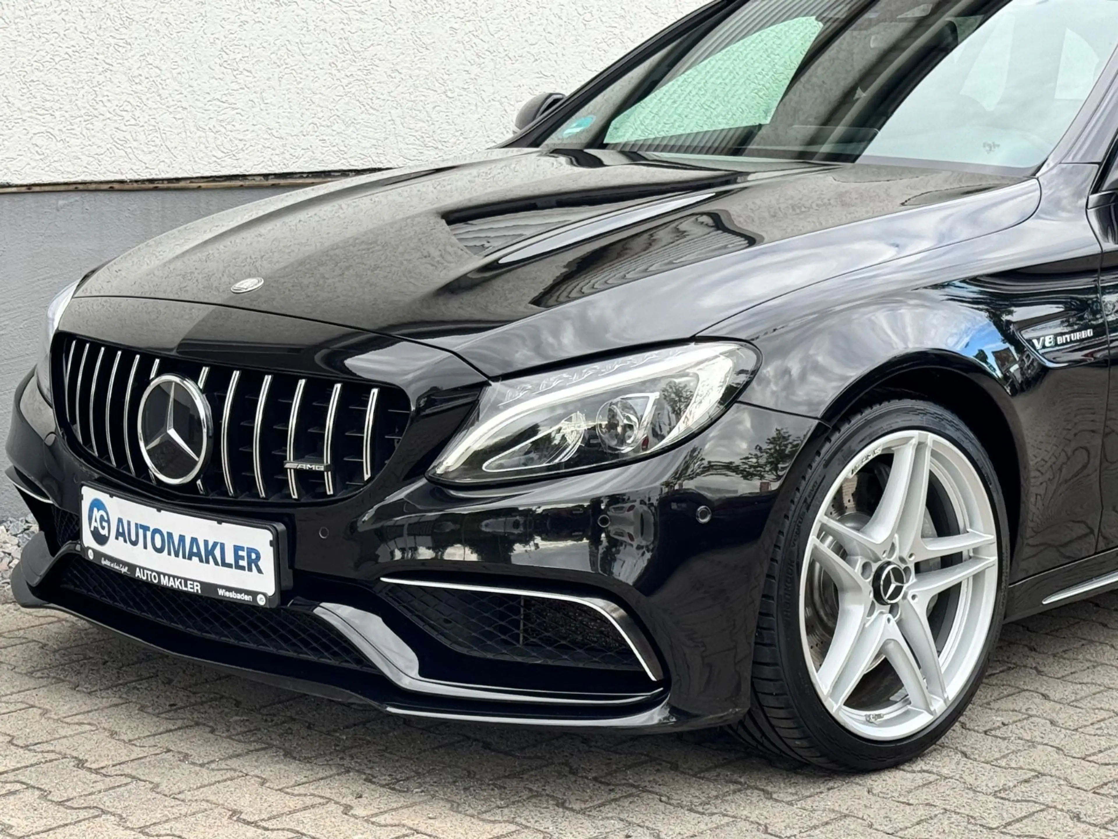 Mercedes-Benz C 63 AMG Pano Dis+ K.GO ILS Burmester — photo 4