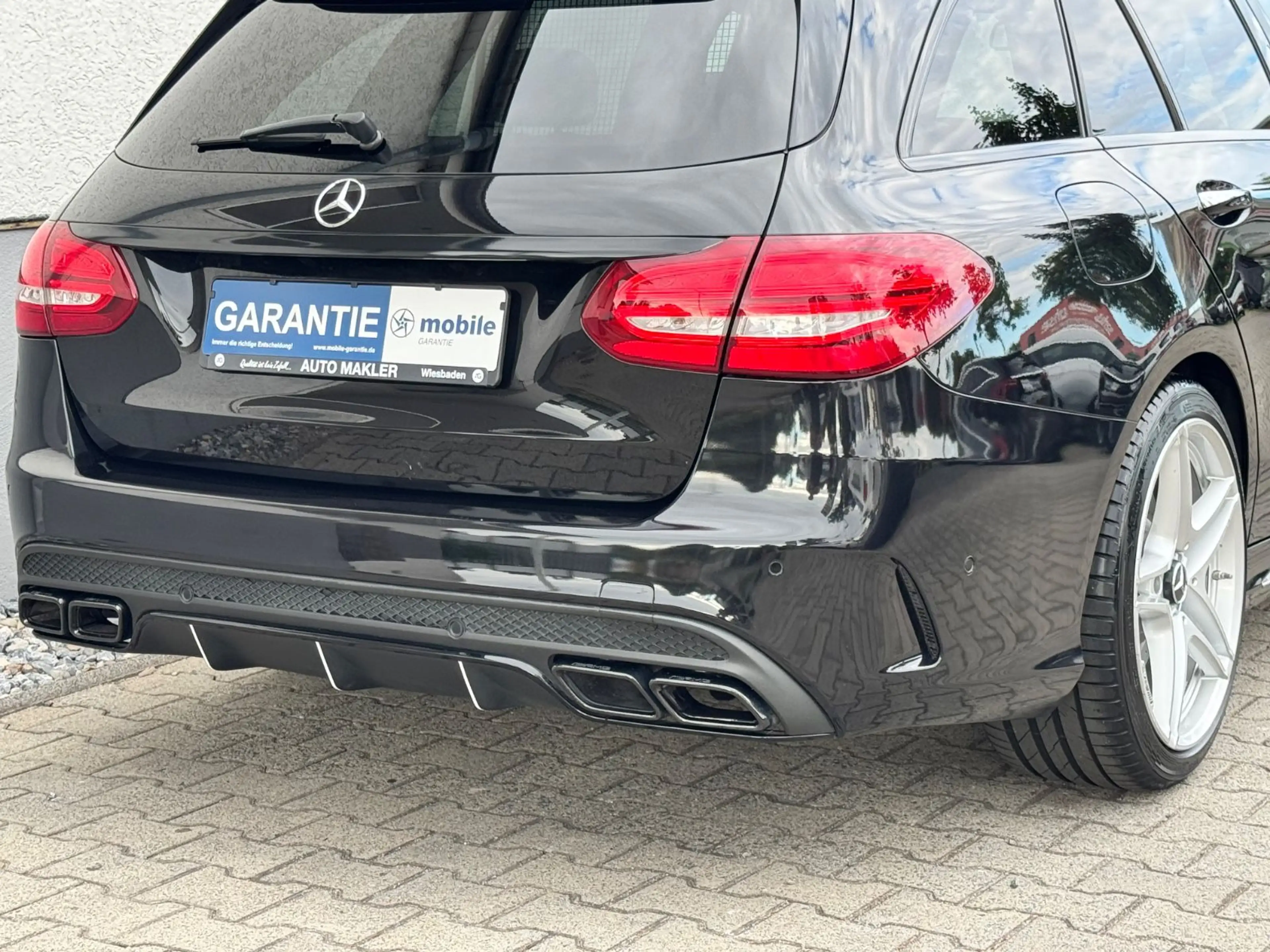 Mercedes-Benz C 63 AMG Pano Dis+ K.GO ILS Burmester — photo 6