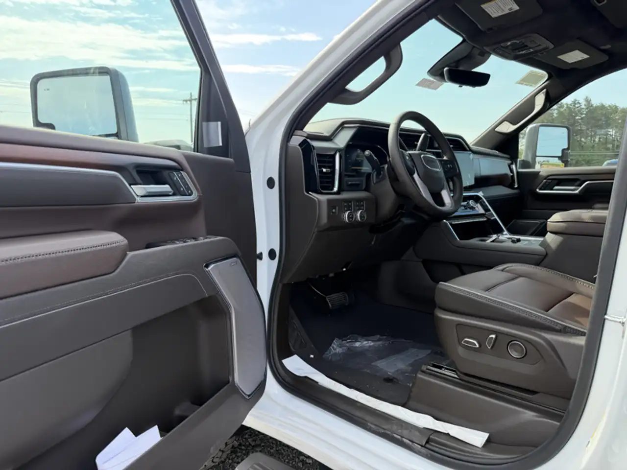 GMC Sierra 2500HD снимка GMC Sierra 2500HD