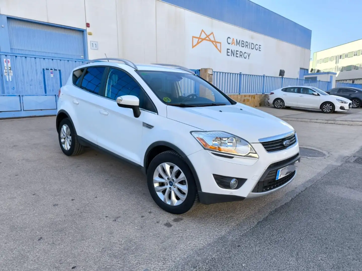 Ford Kuga 2.0TDCI Titanium 4WD Blanco - 2