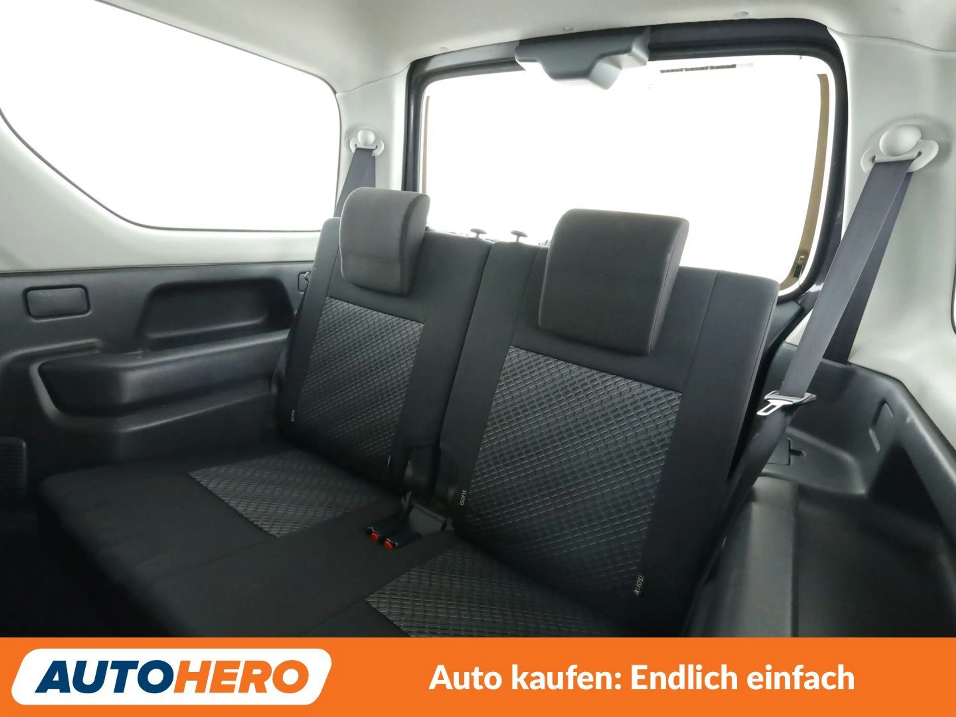 Suzuki Jimny 1.3 Comfort — photo 14