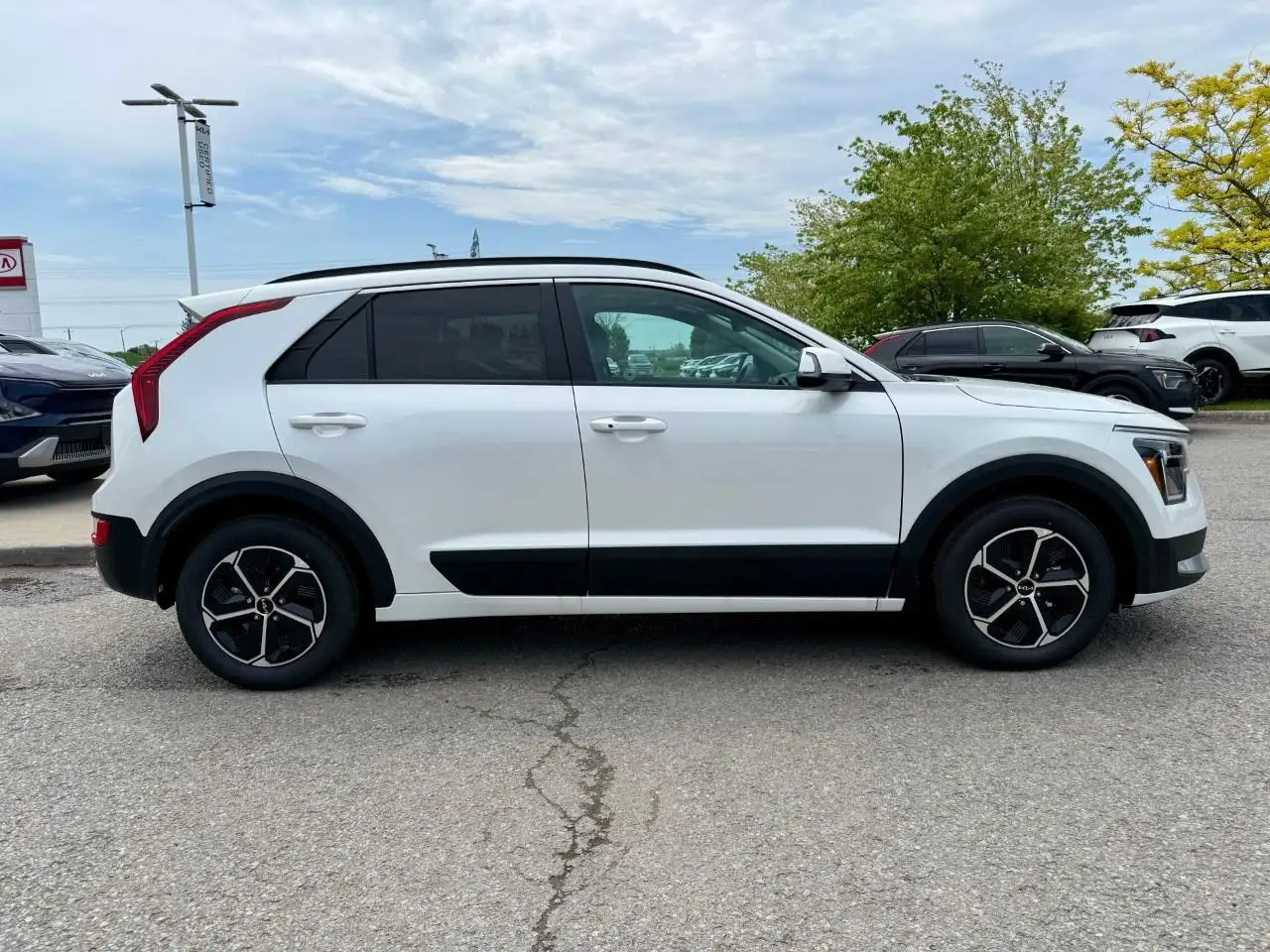 Kia Niro снимка Kia Niro