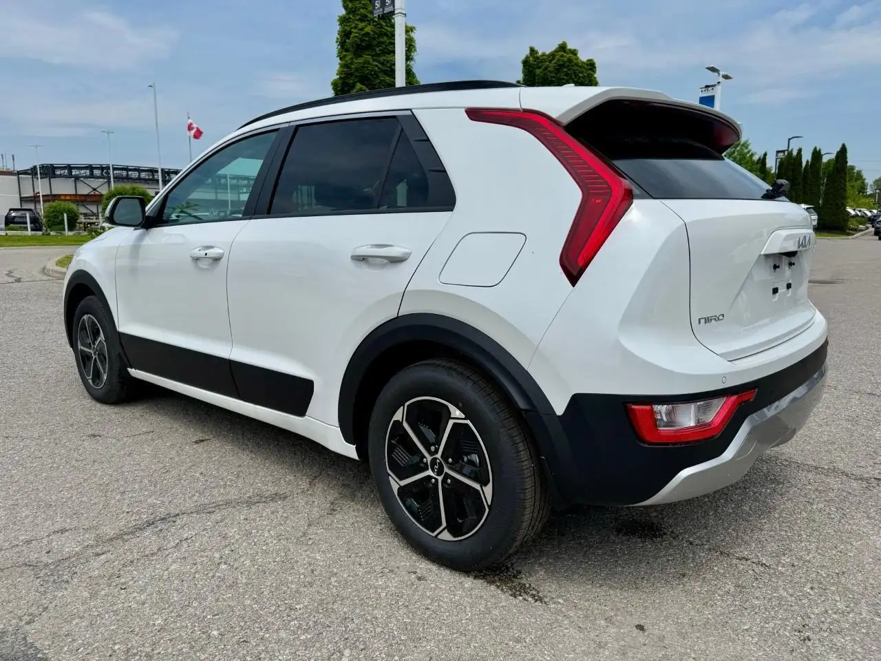 Kia Niro снимка Kia Niro