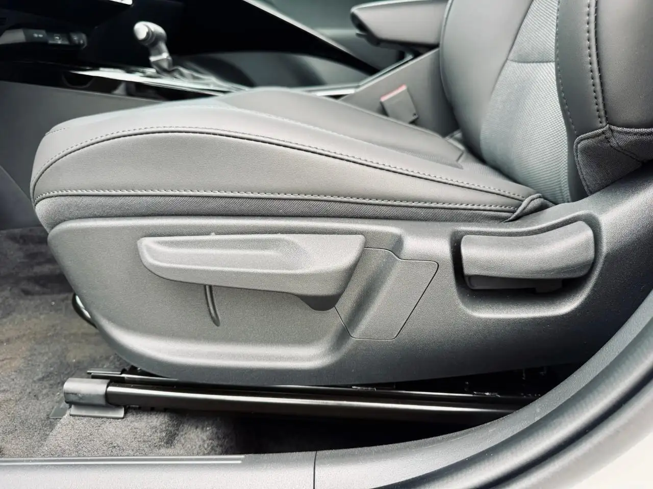 Kia Niro снимка Kia Niro