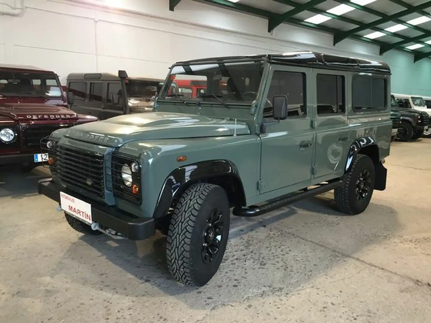 Land Rover Defender 110 SW E Verde - 2