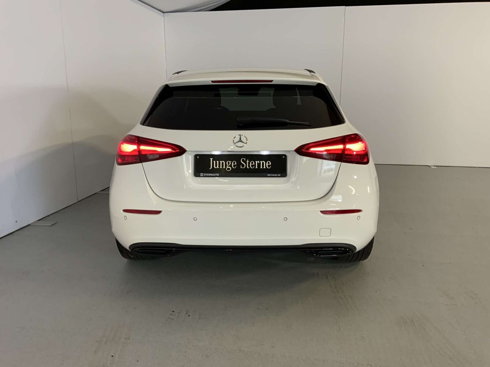 Mercedes-Benz A 180