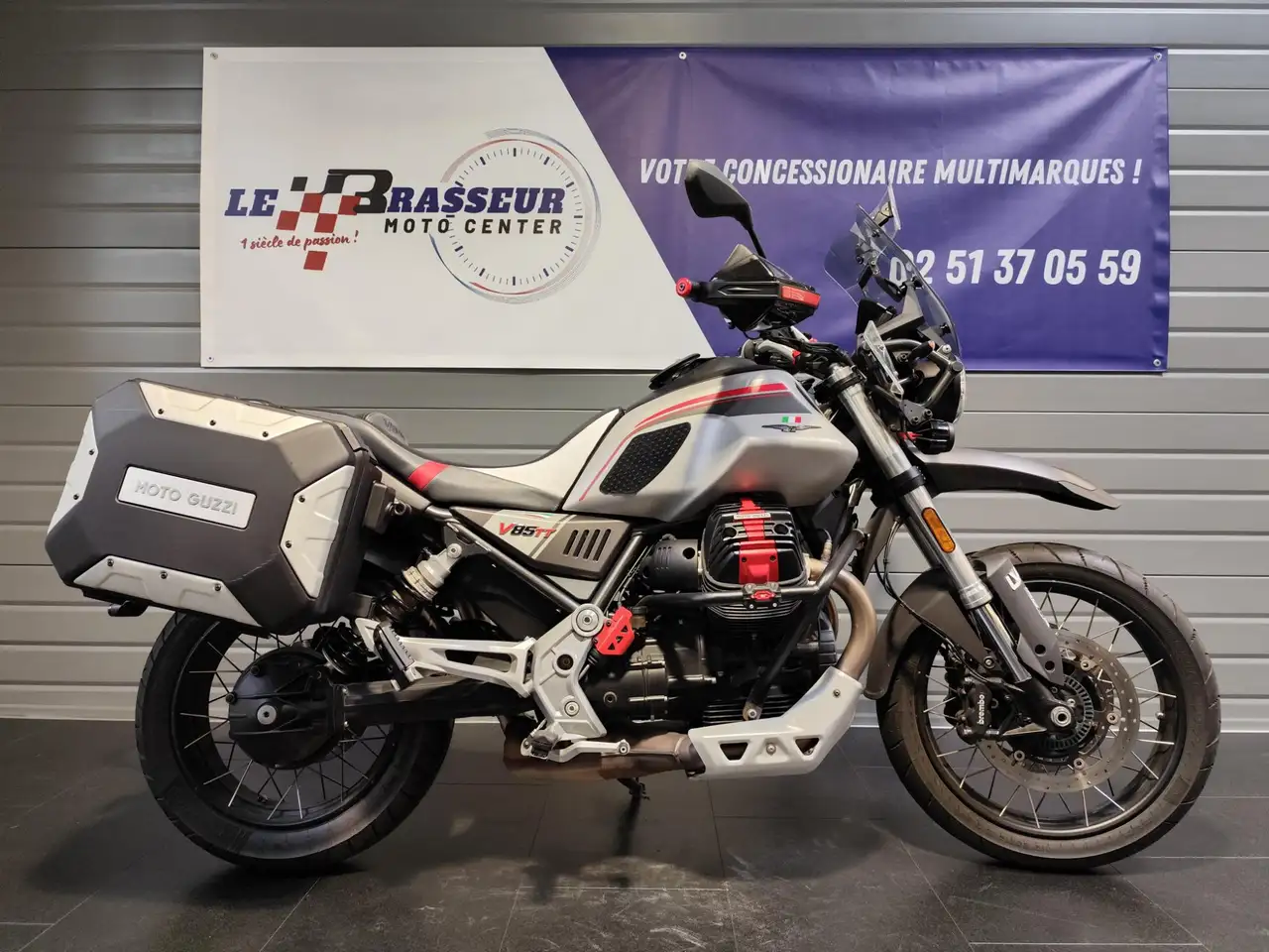 Moto Guzzi V 85 TT