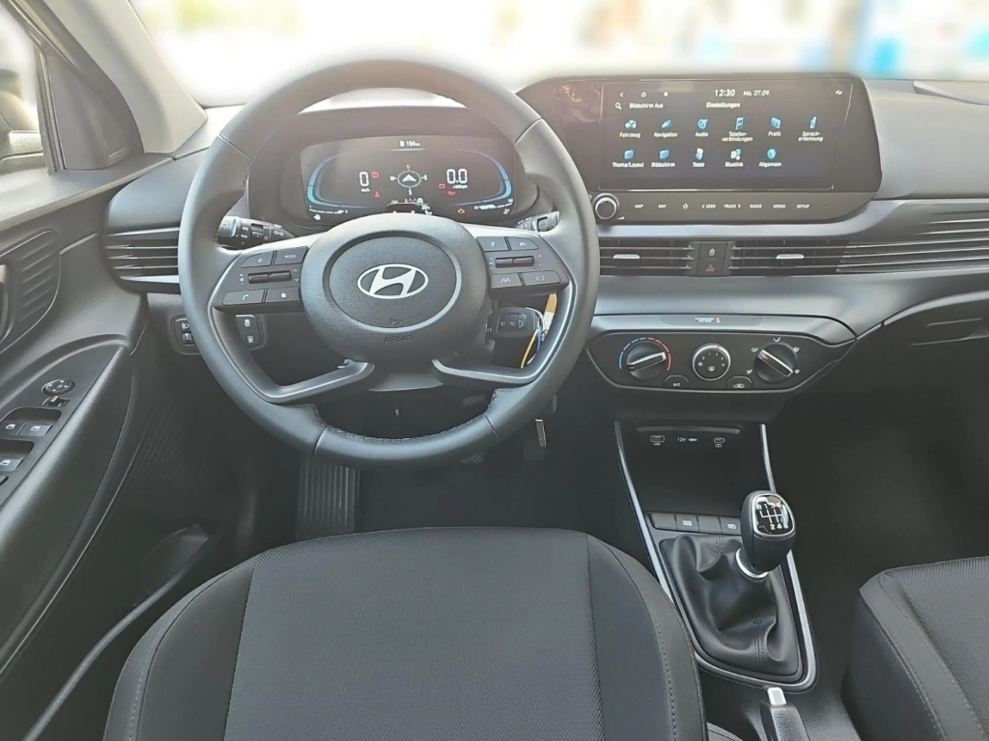 Hyundai BAYON Select MY26 90 PS  NAVI KLIMA Kamera — photo 10