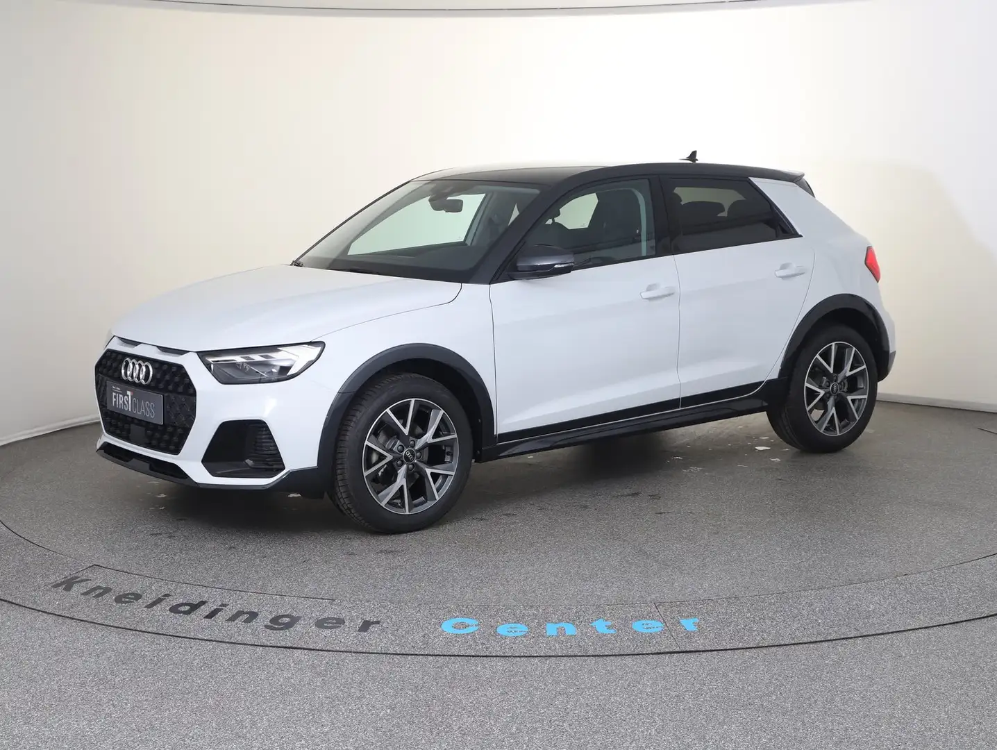 Audi A1 30 TFSI intense Weiß - 2