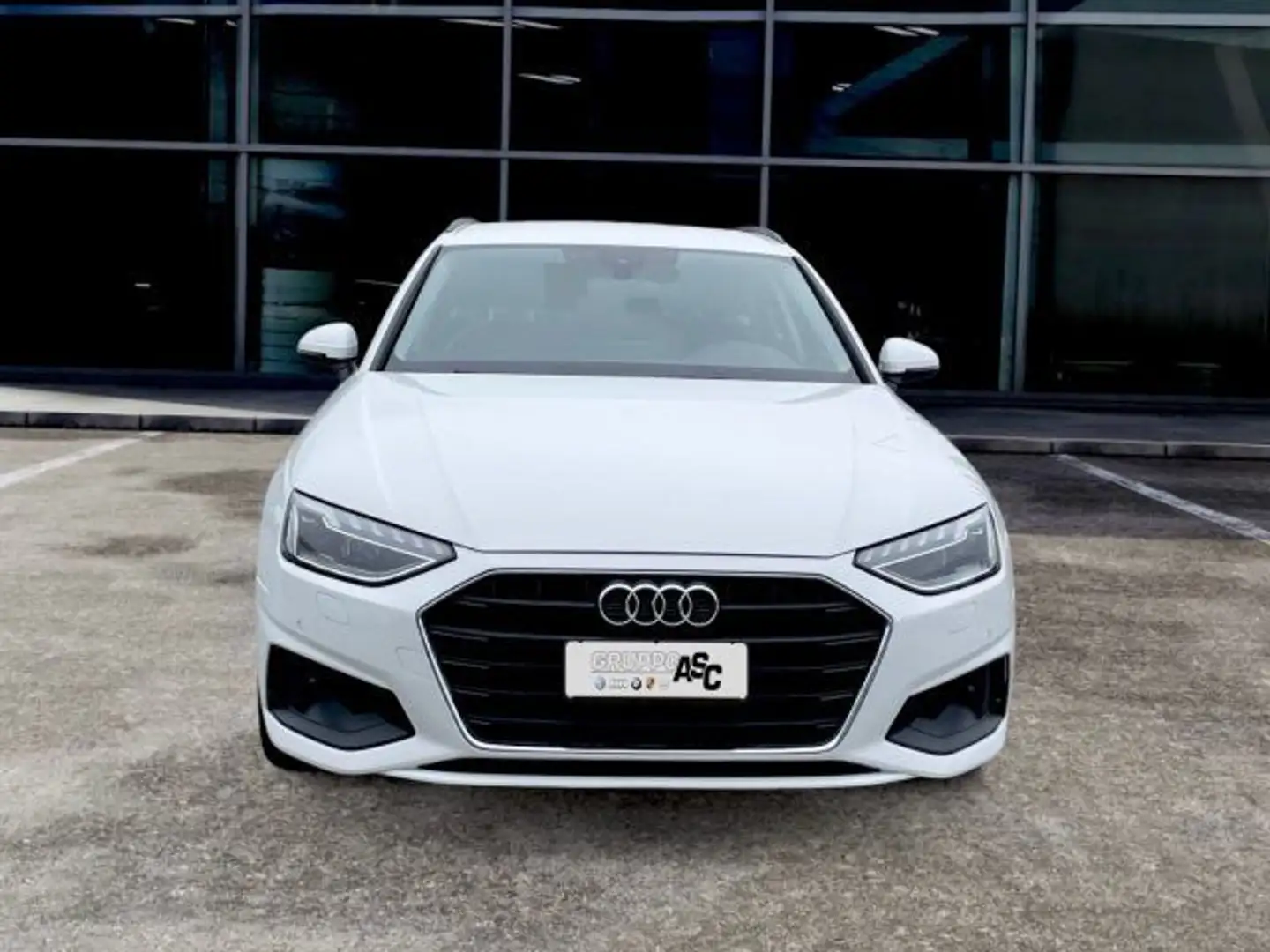 Audi A4 2.0 TDI 190 CV 40 T  S tronic Bianco - 2