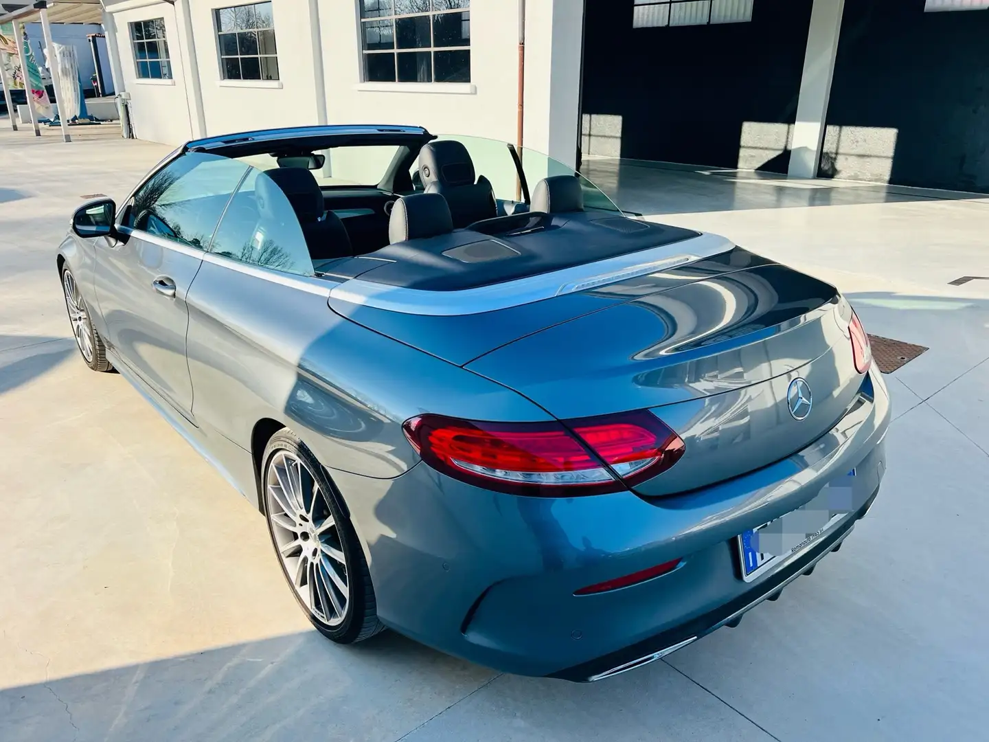 Mercedes-Benz C 250 Cabrio d aut - 2