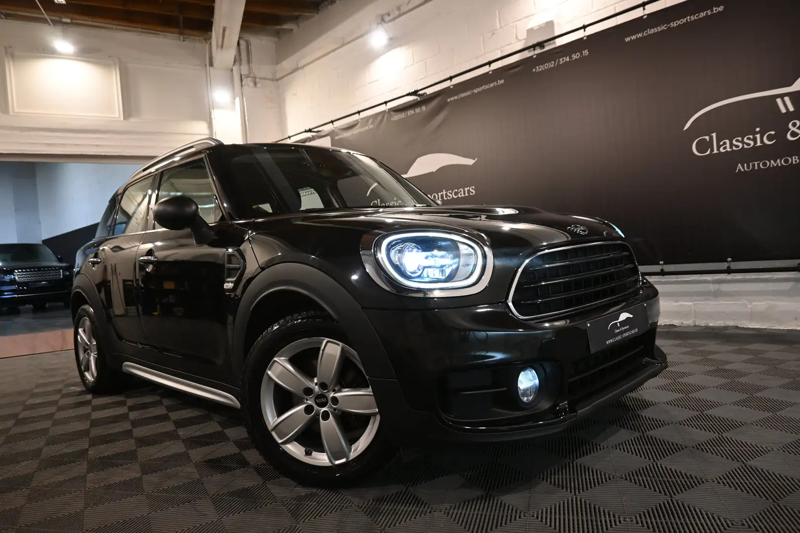 MINI One Countryman 1.5i EURO 6d / GPS NAVI / BLUETOOTH / LEDS Zwart - 2