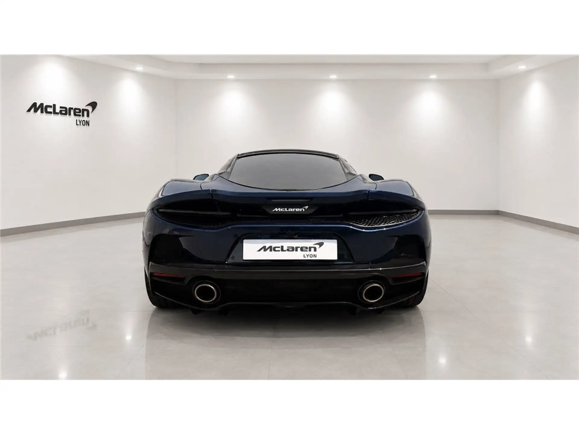 맥라렌 GT 2023 네이비 사진 4