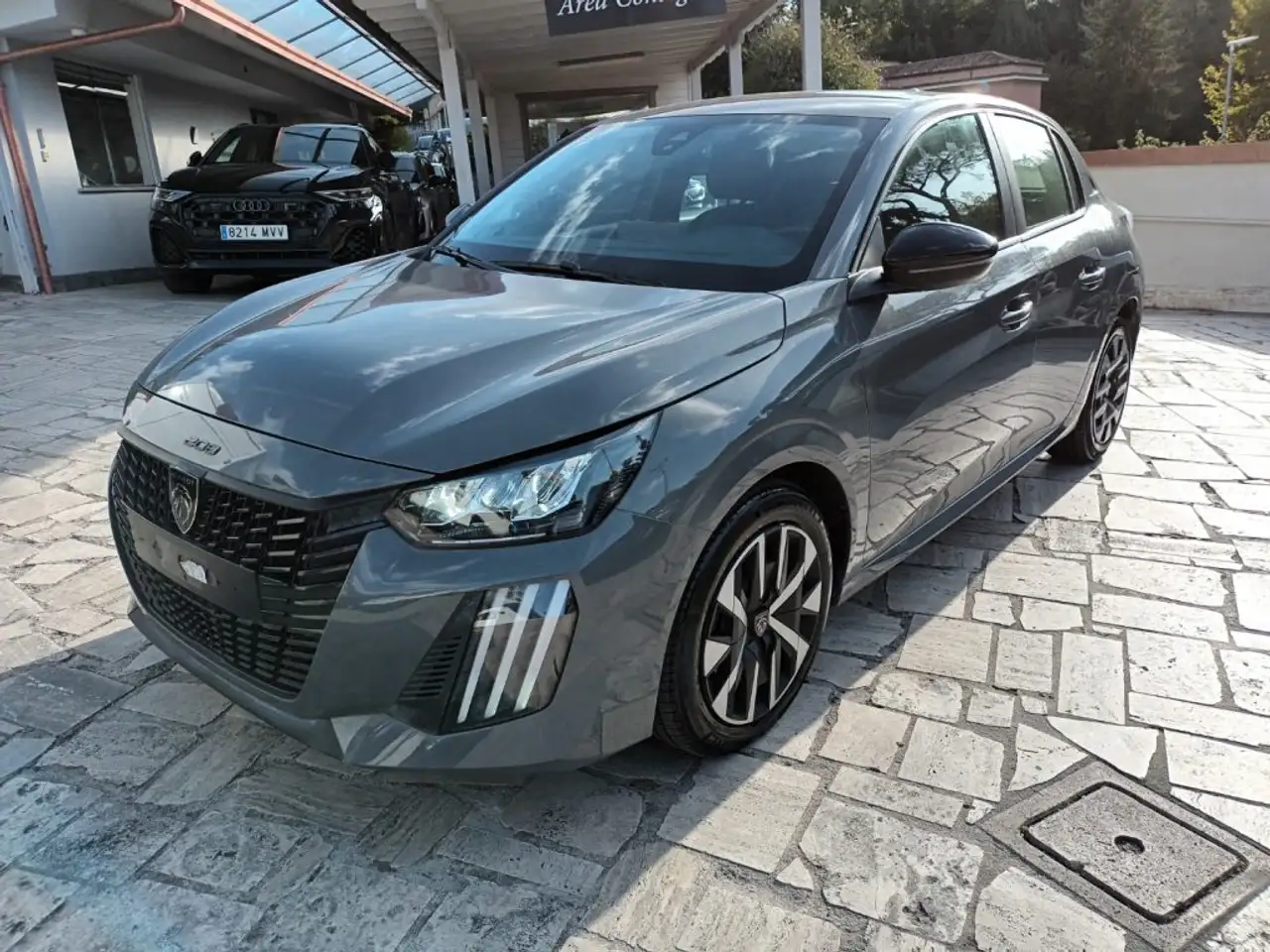 Peugeot 208 1200 PURETECH ACTIVE 100CV NAV LED PDC