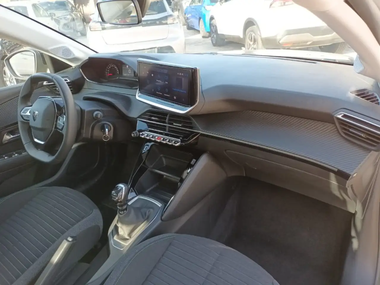 Peugeot 208 1200 PURETECH ACTIVE 100CV NAV LED PDC 8