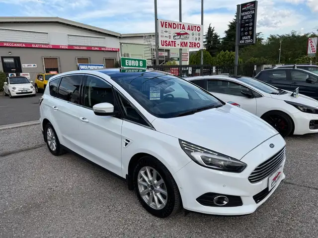 Ford S-Max S-Max II 2015 2.0 tdci Titanium Business awd s