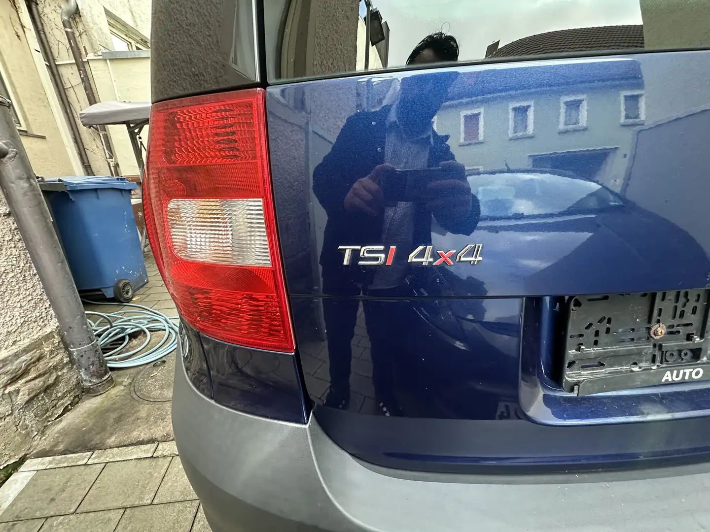 Skoda Yeti 1.8 TSI 4x4 Active PLUS EDITION - 2