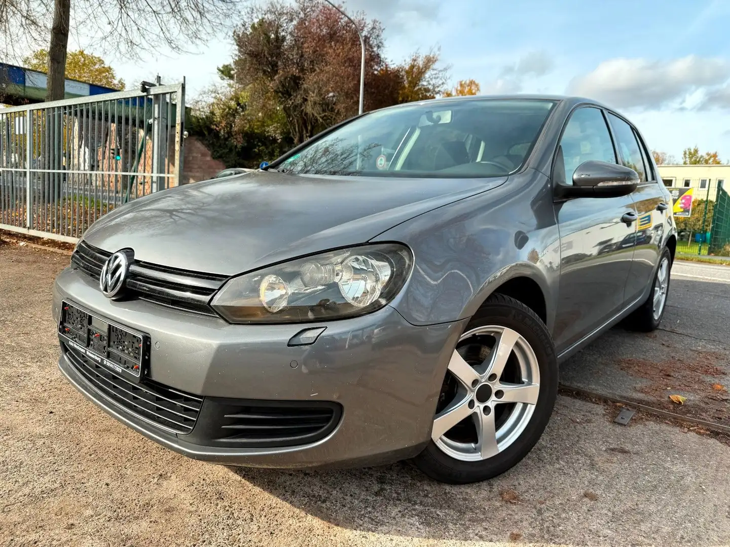 Volkswagen Golf VI Comfortline Gris - 1