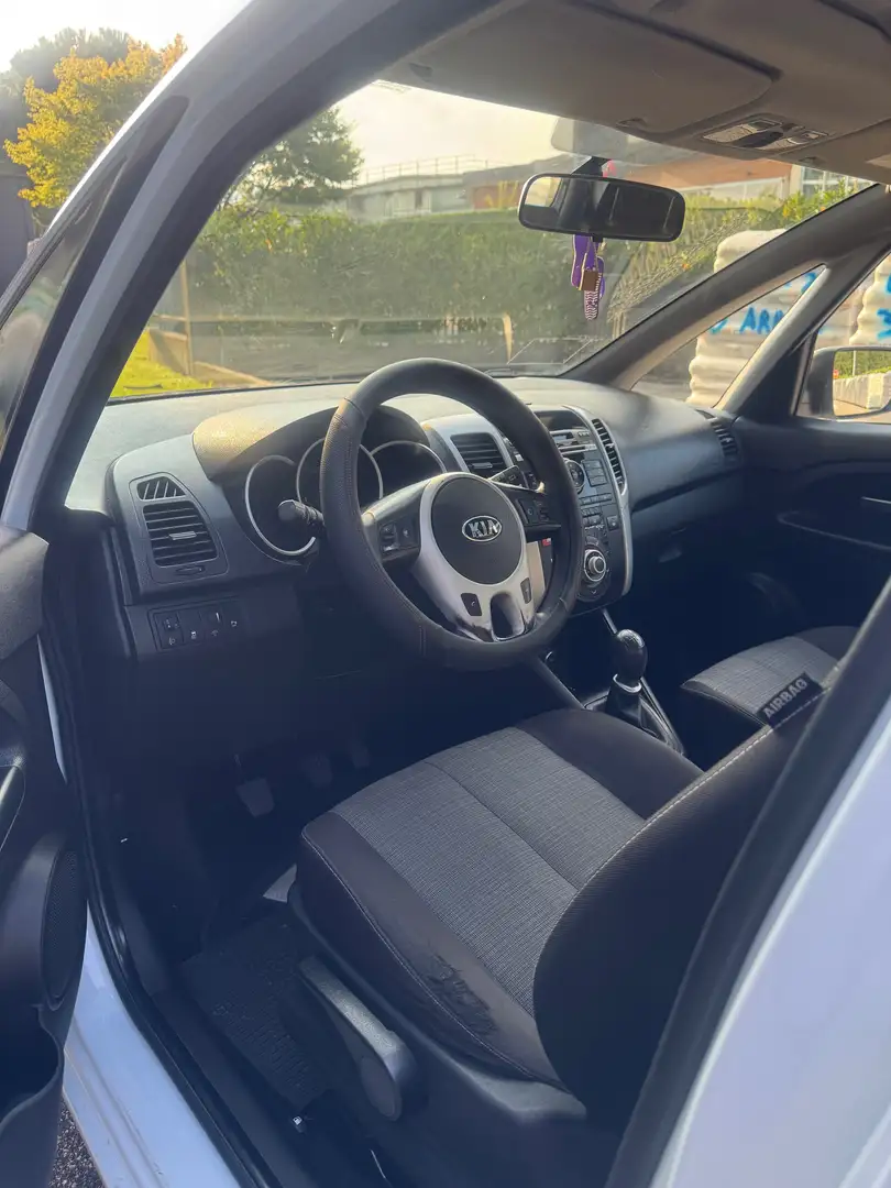 Kia Venga Venga 1.4 gpl benzina Bianco - 2