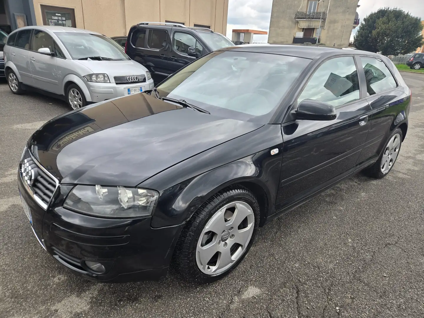 Audi A3 1.9 TDI Ambition Schwarz - 1